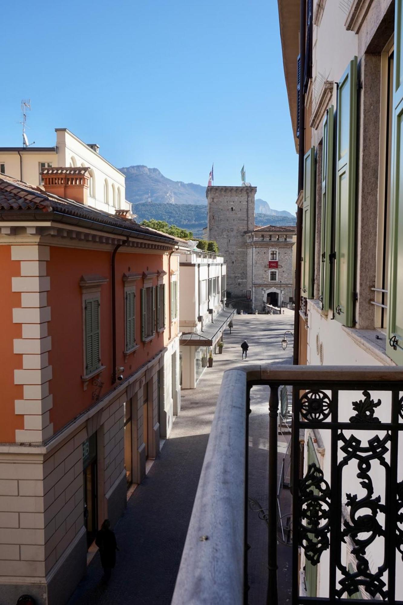 Appartamento Dolce Vita Riva del Garda Kültér fotó
